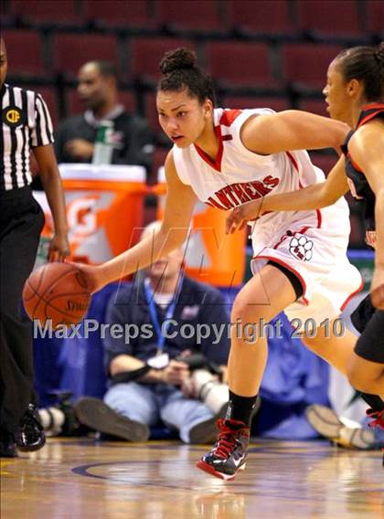 Thumbnail 2 in St. Mary's vs. Harvard-Westlake (CIF State D4 Final) photogallery.