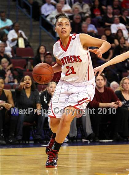 Thumbnail 2 in St. Mary's vs. Harvard-Westlake (CIF State D4 Final) photogallery.