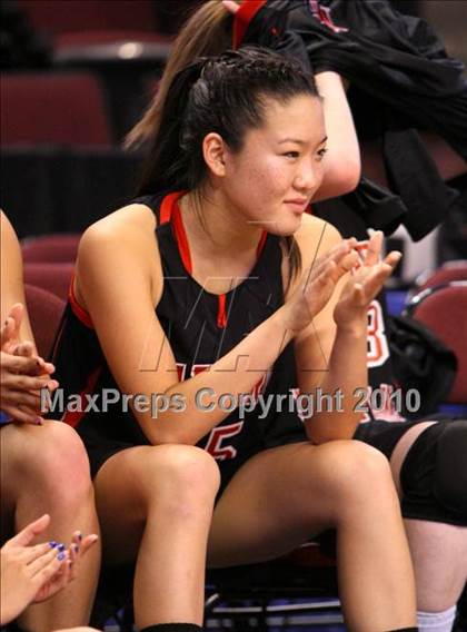 Thumbnail 3 in St. Mary's vs. Harvard-Westlake (CIF State D4 Final) photogallery.