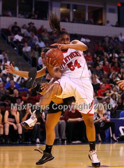 Thumbnail 1 in St. Mary's vs. Harvard-Westlake (CIF State D4 Final) photogallery.