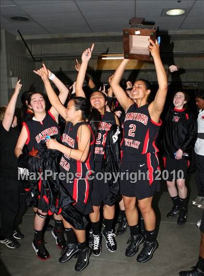 Thumbnail 1 in St. Mary's vs. Harvard-Westlake (CIF State D4 Final) photogallery.