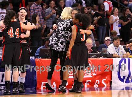 Thumbnail 1 in St. Mary's vs. Harvard-Westlake (CIF State D4 Final) photogallery.