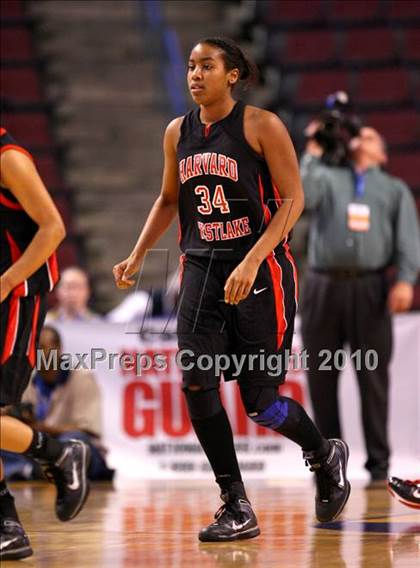 Thumbnail 3 in St. Mary's vs. Harvard-Westlake (CIF State D4 Final) photogallery.