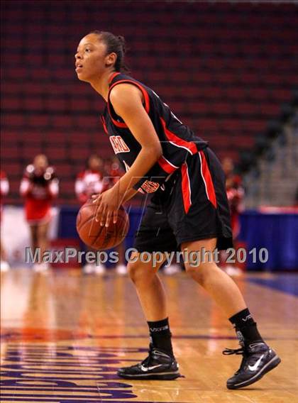 Thumbnail 3 in St. Mary's vs. Harvard-Westlake (CIF State D4 Final) photogallery.