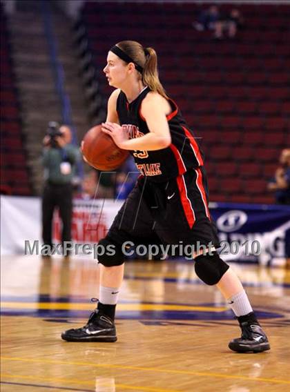 Thumbnail 3 in St. Mary's vs. Harvard-Westlake (CIF State D4 Final) photogallery.