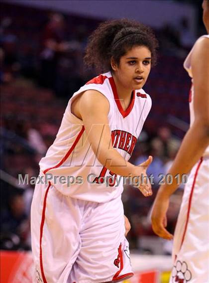 Thumbnail 2 in St. Mary's vs. Harvard-Westlake (CIF State D4 Final) photogallery.