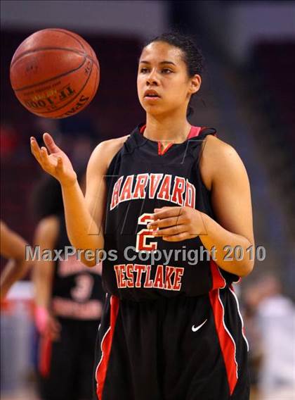 Thumbnail 3 in St. Mary's vs. Harvard-Westlake (CIF State D4 Final) photogallery.