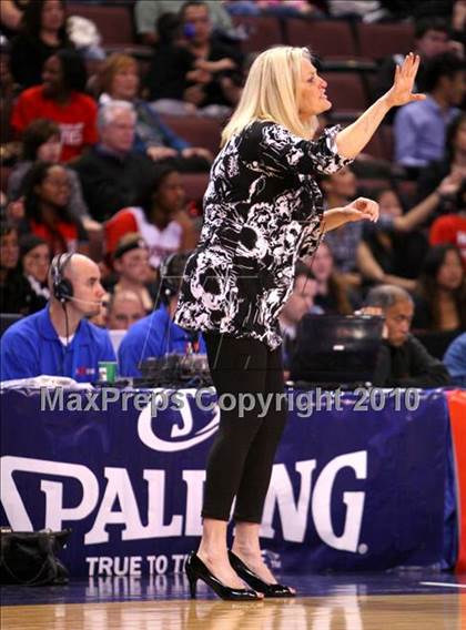 Thumbnail 2 in St. Mary's vs. Harvard-Westlake (CIF State D4 Final) photogallery.