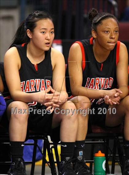 Thumbnail 3 in St. Mary's vs. Harvard-Westlake (CIF State D4 Final) photogallery.