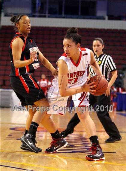Thumbnail 1 in St. Mary's vs. Harvard-Westlake (CIF State D4 Final) photogallery.