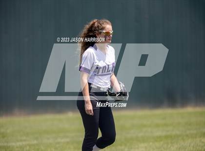 Thumbnail 1 in Tolar @ Muenster (UIL Softball 2A Region 2 Area) photogallery.