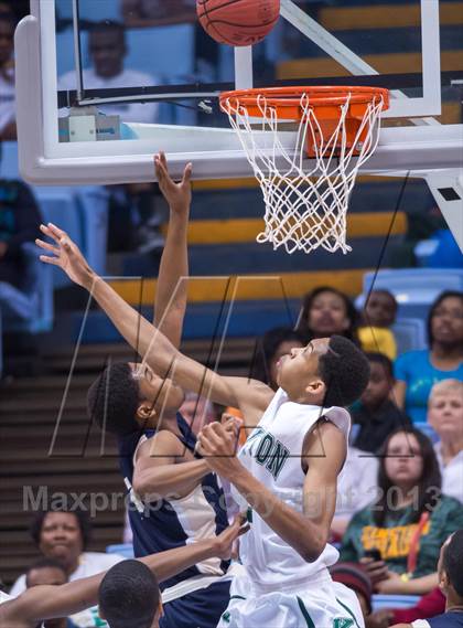 Thumbnail 2 in Kinston vs Cuthbertson (NCHSAA 2A Final) photogallery.