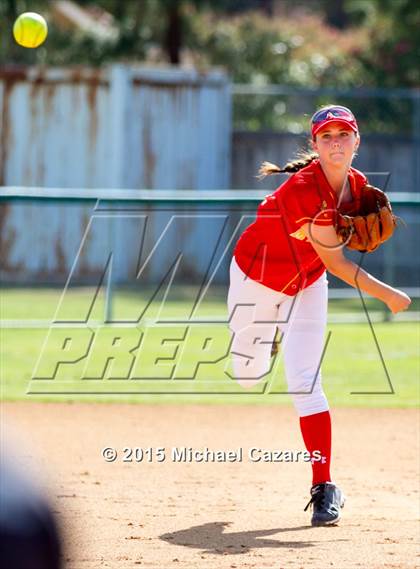 Thumbnail 3 in Mt. Carmel @ Poway photogallery.