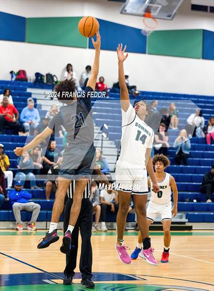 Thumbnail 1 in Gaither @ Sumner photogallery.