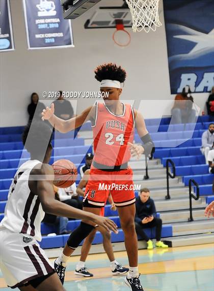 Thumbnail 1 in Summer Creek vs. Fort Bend Bush (McDonald's Texas Invitational) photogallery.