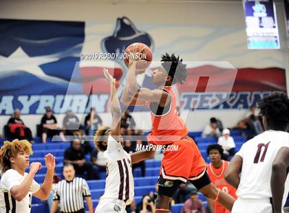 Thumbnail 2 in Summer Creek vs. Fort Bend Bush (McDonald's Texas Invitational) photogallery.