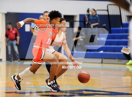 Thumbnail 1 in Summer Creek vs. Fort Bend Bush (McDonald's Texas Invitational) photogallery.