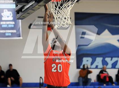 Thumbnail 1 in Summer Creek vs. Fort Bend Bush (McDonald's Texas Invitational) photogallery.