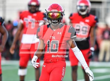 Thumbnail 2 in Cedar Hill Varsity Spring Game photogallery.