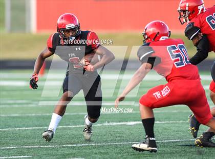 Thumbnail 3 in Cedar Hill Varsity Spring Game photogallery.