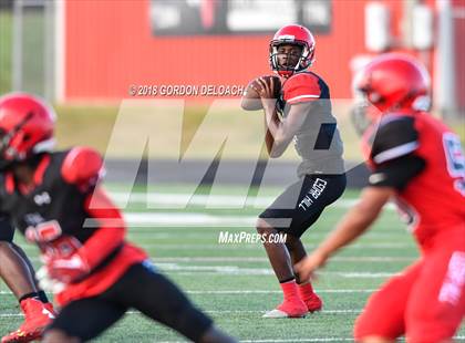 Thumbnail 2 in Cedar Hill Varsity Spring Game photogallery.