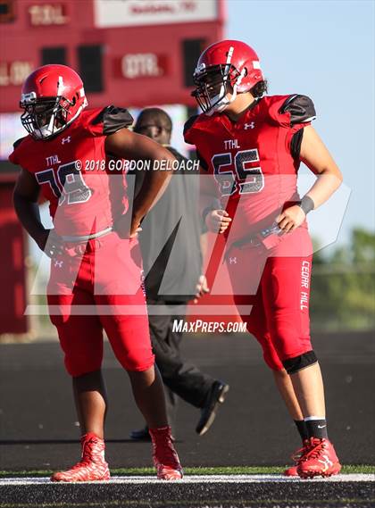 Thumbnail 2 in Cedar Hill Varsity Spring Game photogallery.