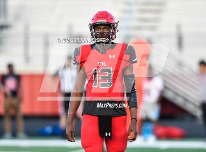 Thumbnail 3 in Cedar Hill Varsity Spring Game photogallery.