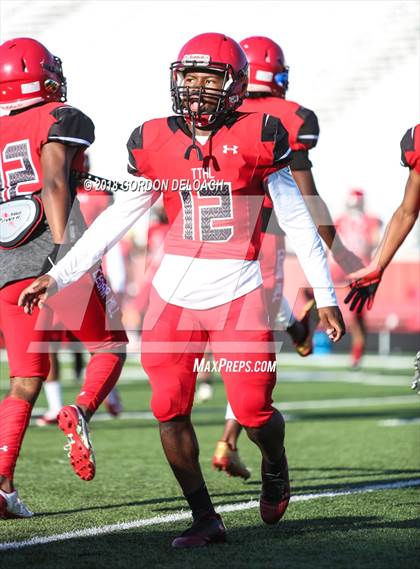 Thumbnail 3 in Cedar Hill Varsity Spring Game photogallery.