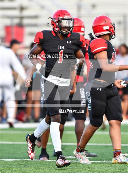Thumbnail 1 in Cedar Hill Varsity Spring Game photogallery.