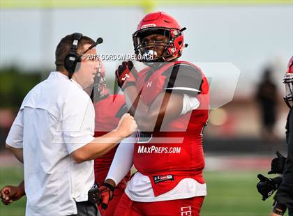 Thumbnail 3 in Cedar Hill Varsity Spring Game photogallery.