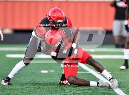 Thumbnail 2 in Cedar Hill Varsity Spring Game photogallery.