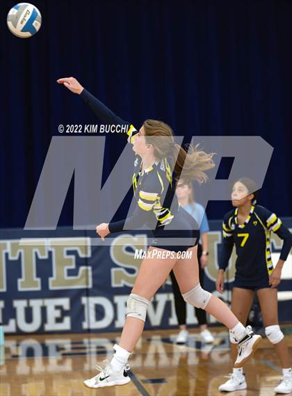 Thumbnail 1 in Utica @ Grosse Pointe South photogallery.