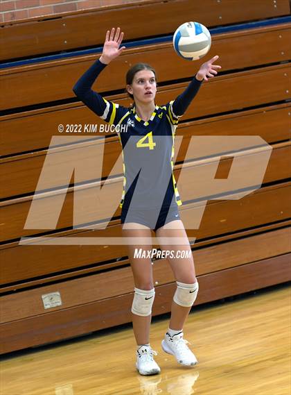 Thumbnail 3 in Utica @ Grosse Pointe South photogallery.