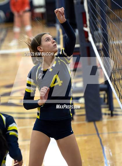 Thumbnail 2 in Utica @ Grosse Pointe South photogallery.