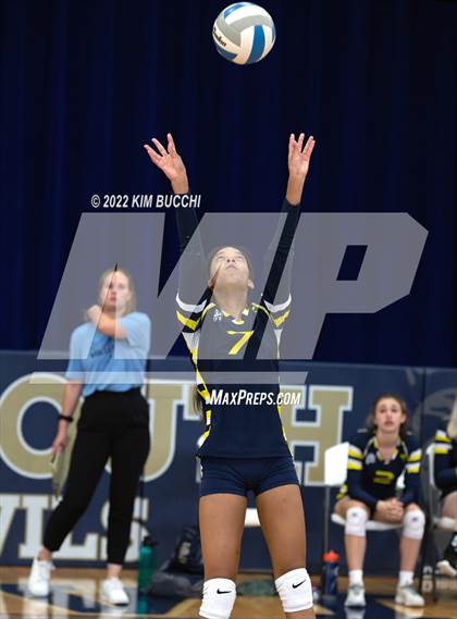 Thumbnail 3 in Utica @ Grosse Pointe South photogallery.