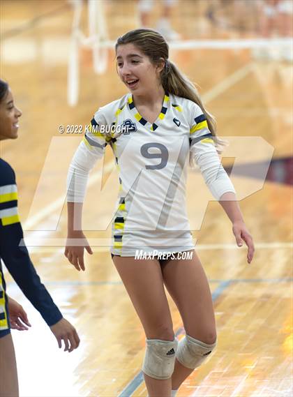 Thumbnail 1 in Utica @ Grosse Pointe South photogallery.