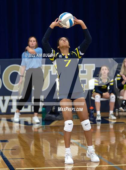 Thumbnail 1 in Utica @ Grosse Pointe South photogallery.