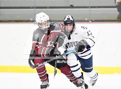 Thumbnail 3 in Phillips Andover @ Loomis Chaffee photogallery.
