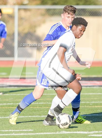 Thumbnail 2 in Dobson vs. Williams Field (Coyote Classic) photogallery.