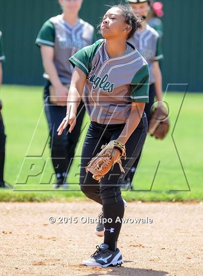 Thumbnail 1 in Ellison [C. E.] vs Rockwall (UIL 6A Region II Bi-District Playoff) photogallery.