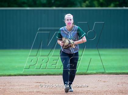 Thumbnail 2 in Ellison [C. E.] vs Rockwall (UIL 6A Region II Bi-District Playoff) photogallery.