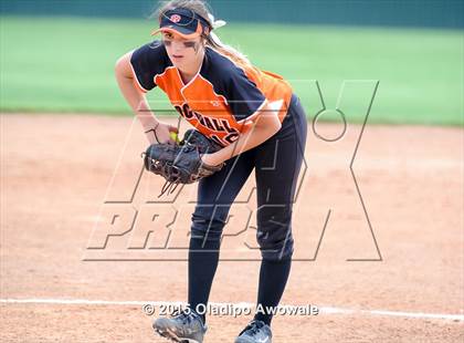 Thumbnail 1 in Ellison [C. E.] vs Rockwall (UIL 6A Region II Bi-District Playoff) photogallery.