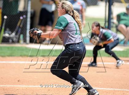 Thumbnail 3 in Ellison [C. E.] vs Rockwall (UIL 6A Region II Bi-District Playoff) photogallery.