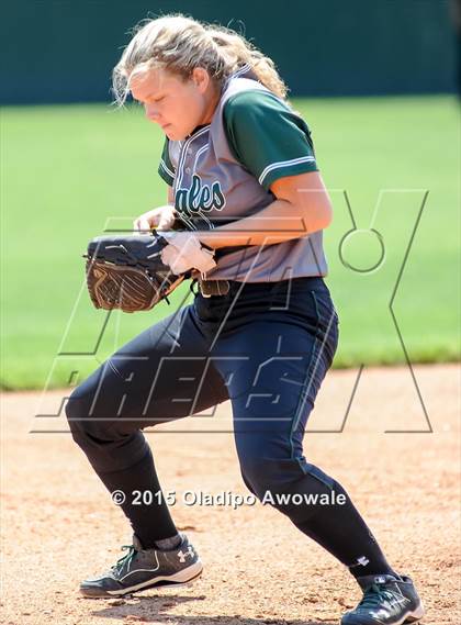 Thumbnail 2 in Ellison [C. E.] vs Rockwall (UIL 6A Region II Bi-District Playoff) photogallery.