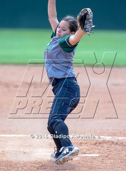 Thumbnail 3 in Ellison [C. E.] vs Rockwall (UIL 6A Region II Bi-District Playoff) photogallery.