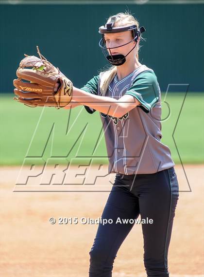 Thumbnail 1 in Ellison [C. E.] vs Rockwall (UIL 6A Region II Bi-District Playoff) photogallery.