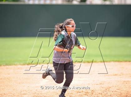 Thumbnail 3 in Ellison [C. E.] vs Rockwall (UIL 6A Region II Bi-District Playoff) photogallery.
