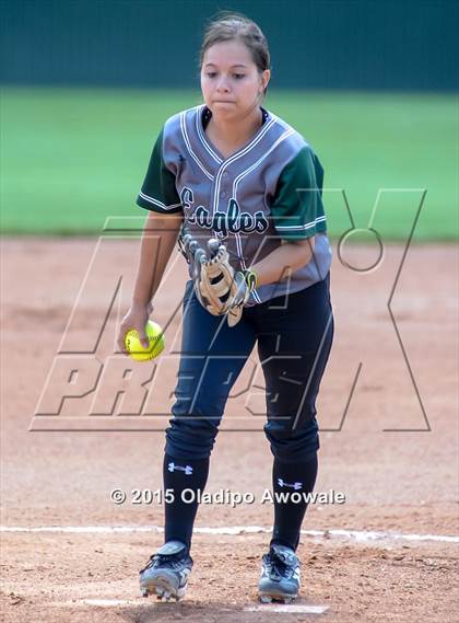 Thumbnail 1 in Ellison [C. E.] vs Rockwall (UIL 6A Region II Bi-District Playoff) photogallery.