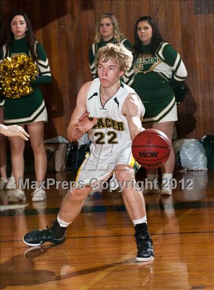 Thumbnail 3 in Nevada Union vs Placer (Kendall Arnett) photogallery.