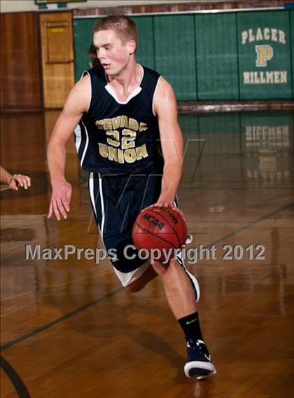 Thumbnail 1 in Nevada Union vs Placer (Kendall Arnett) photogallery.